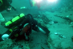 015A airlift in action