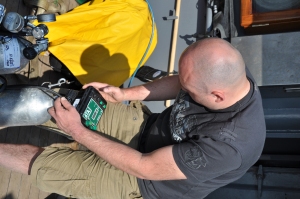 2009 003a Each team member triple checks and lables his own gasses each and every dive day.