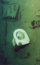 Titanic 019 debris field